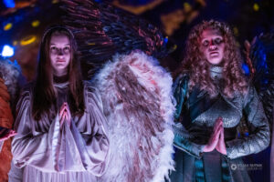 Žive jaslice v Postojnski jami